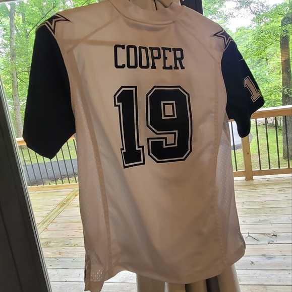 Amari Cooper dallas cowboys kids jersey. - Picture 2 of 3